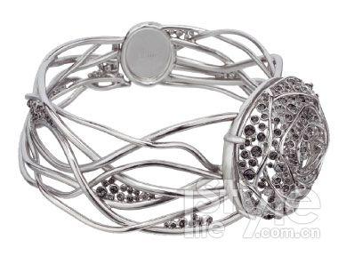 Bijoux ϵC/Dior