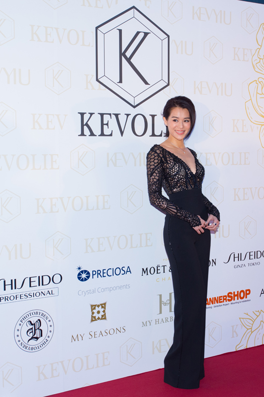 KEVOLIEá֪ӰǺӃˊWɯPreciosaɫˮԸ͸b