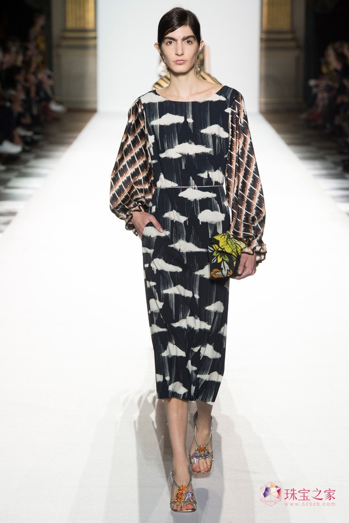 rֲʧˇgϢDries Van Noten 2018ϵЕrb